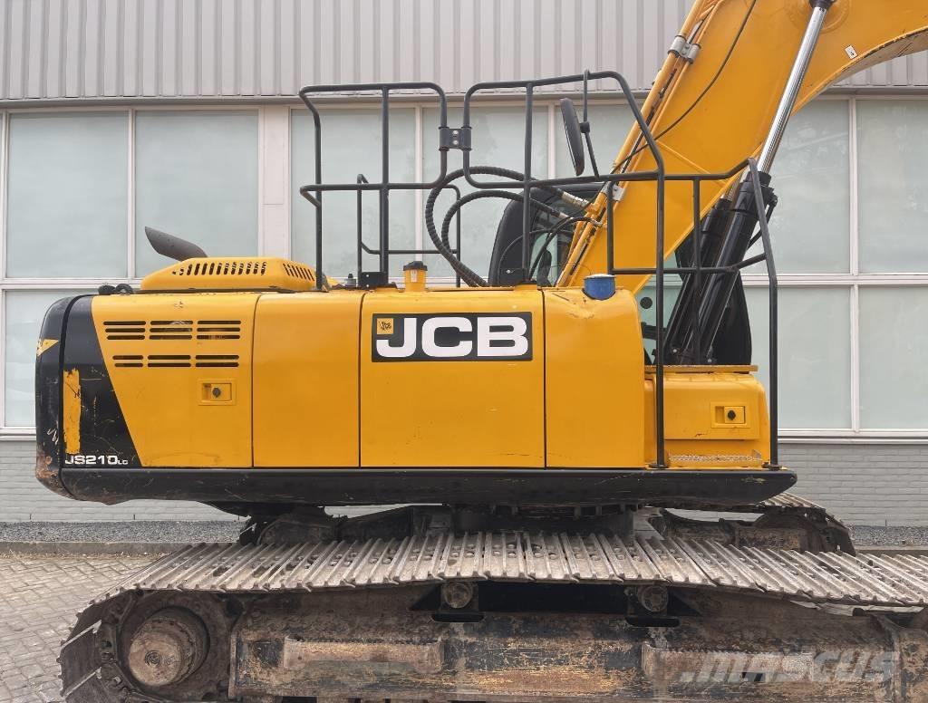 JCB JS 210 LC    2017 Pásové rýpadlá