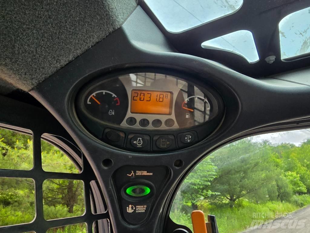 Bobcat T 650 Šmykom riadené nakladače