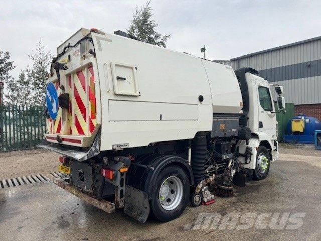 DAF LF 220 Zametacie vozidlá