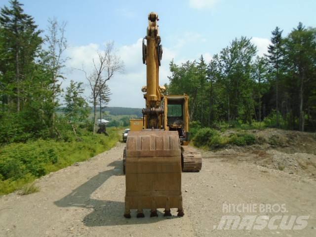 CAT 215 Pásové rýpadlá