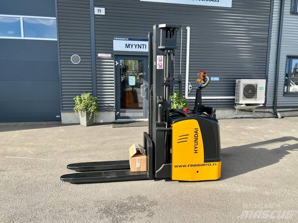 Hyundai 15ESR Samohybné vozíky