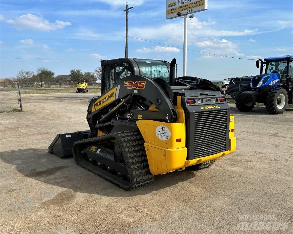 New Holland C345 Šmykom riadené nakladače