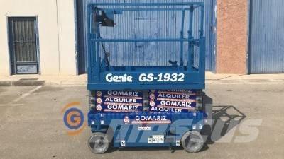 Genie GS 1932 Nožnicové zdvíhacie plošiny