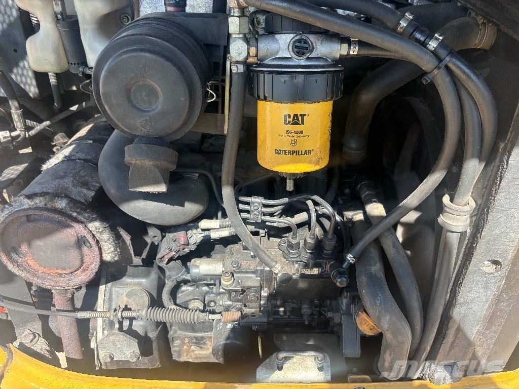 CAT 302.7 D Mini rýpadlá < 7t
