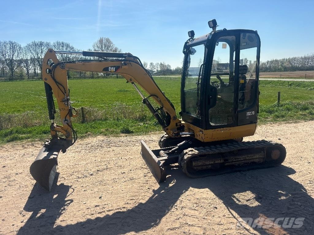 CAT 302.7 D Mini rýpadlá < 7t