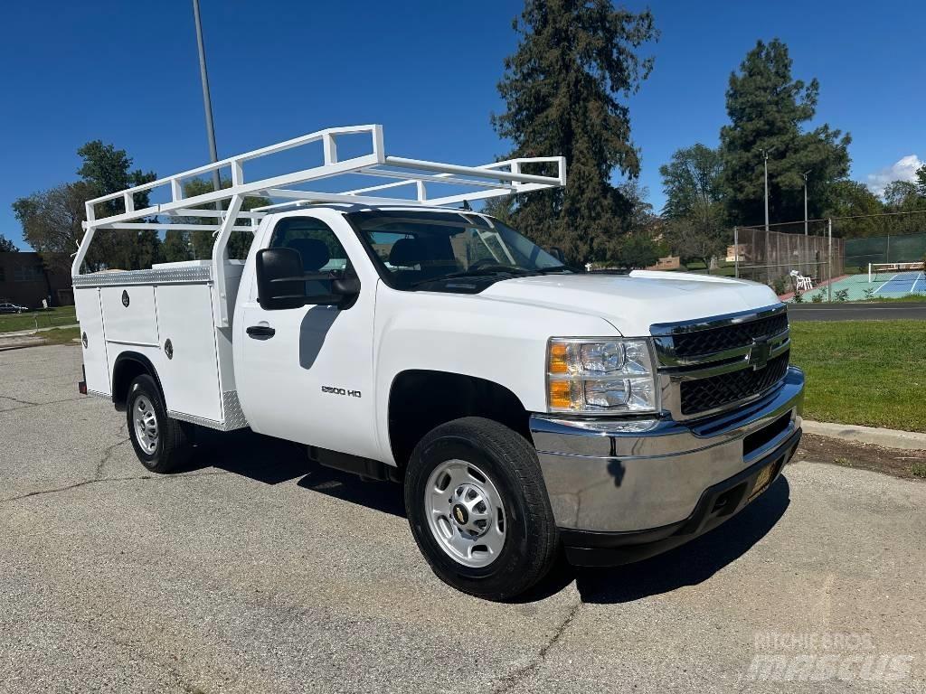 Chevrolet 2500 HD Nakladacia/sklápacia bočnica