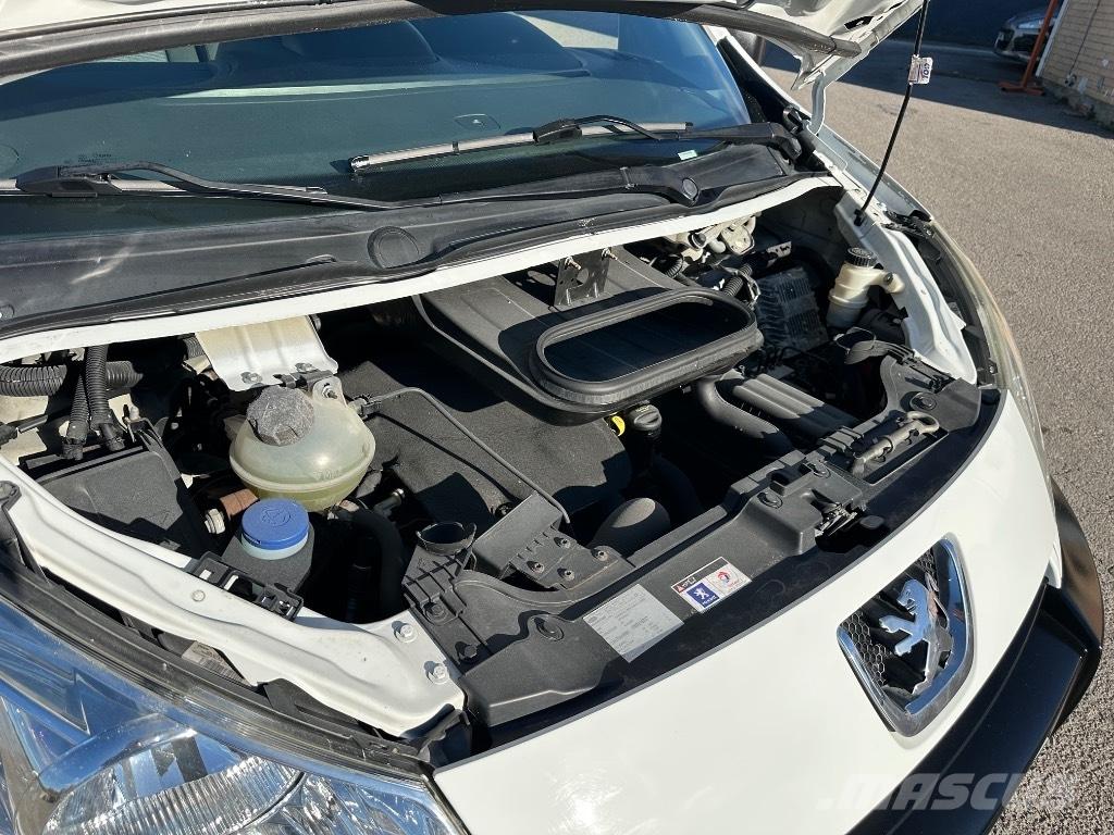 Peugeot Expert Chladiarenské nákladné vozidlá