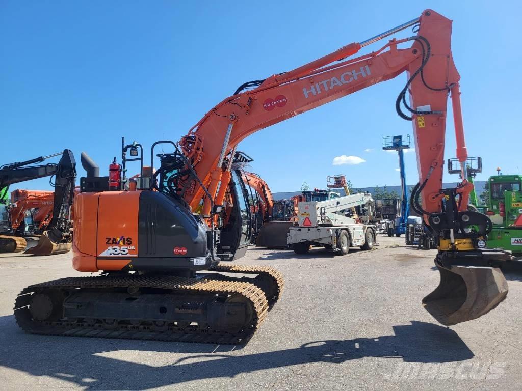 Hitachi ZX 135 US-6 Pásové rýpadlá