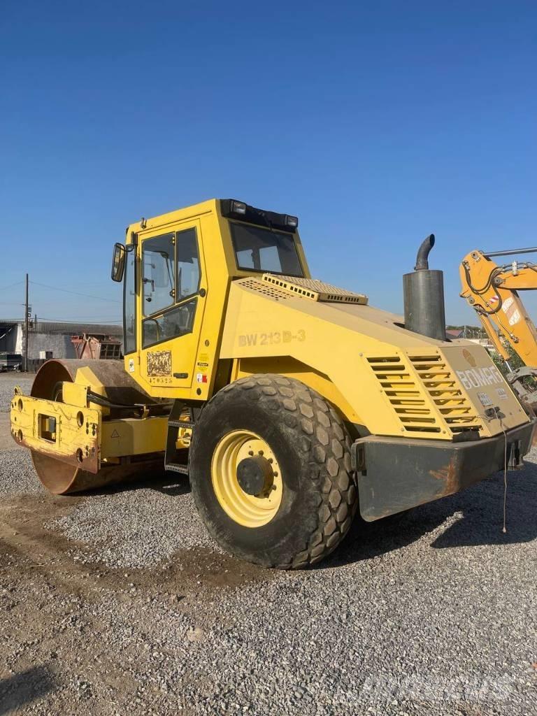 Bomag BW 213 D-3 Ťahačové valce