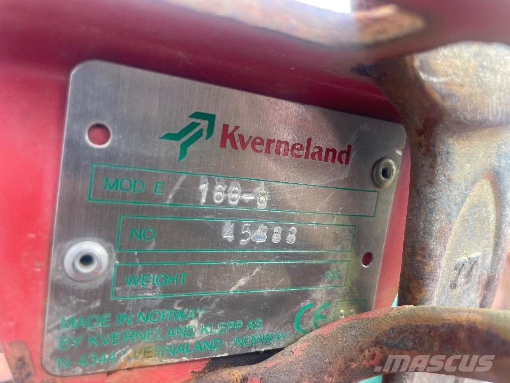 Kverneland E 160-8 Dvojstranné pluhy