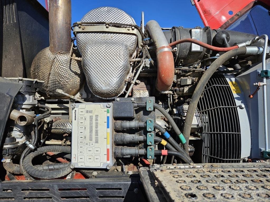 Komatsu 895 Lesné traktory