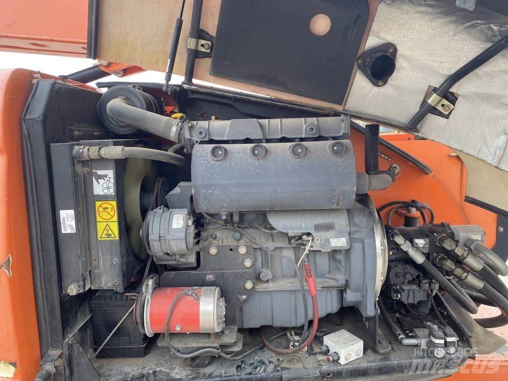 JLG 600AJ Kĺbové plošiny