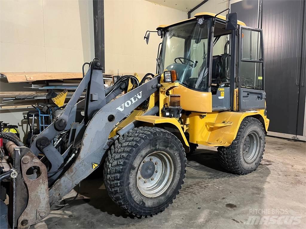Volvo L35 TP/S Kolesové nakladače