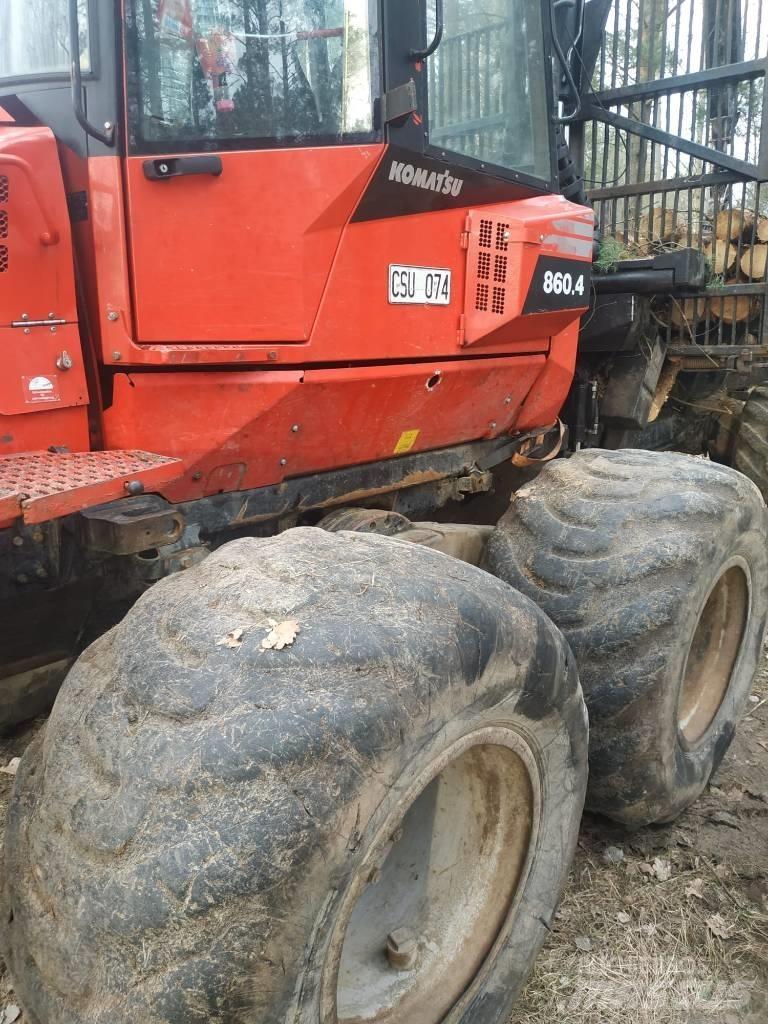 Komatsu 860.4 Lesné traktory