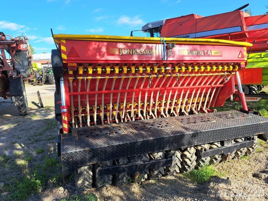 Junkkari St 300 Mechanické sejačky