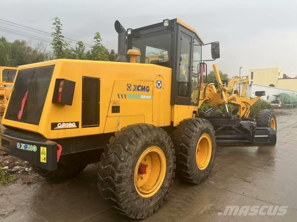 XCMG GR 180 Grejdery