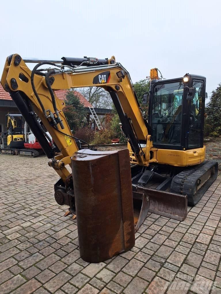 CAT 305 E2 + Powertilt Mini rýpadlá < 7t