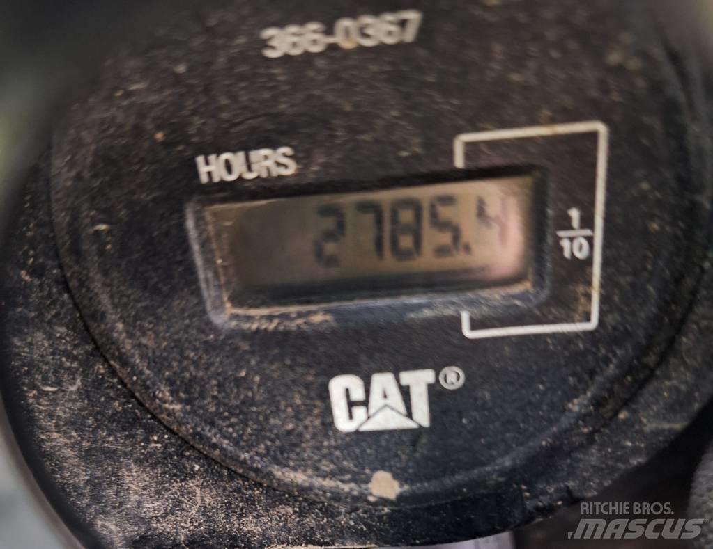 CAT 305 E2 + Powertilt Mini rýpadlá < 7t