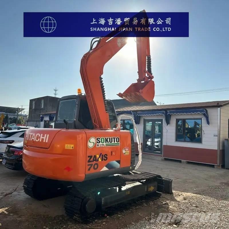 Hitachi ZX 70 Midi rýpadlá 7 t - 12 t