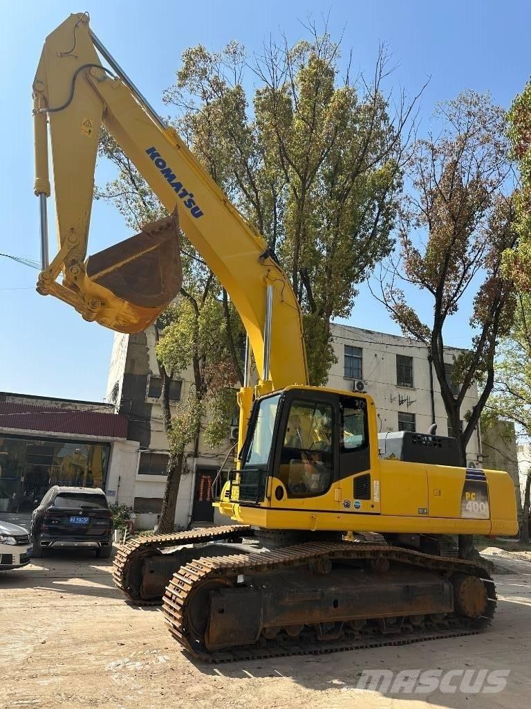 Komatsu PC 400-8 Pásové rýpadlá