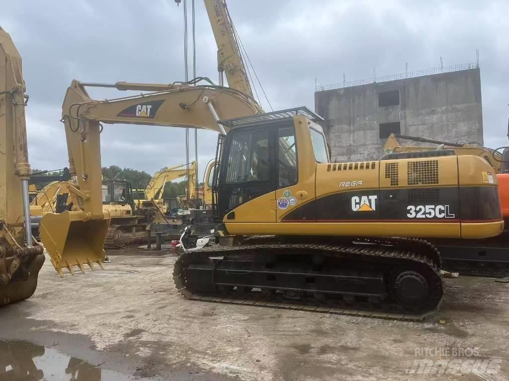 CAT 325C Pásové rýpadlá