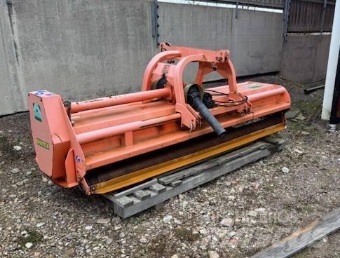 Agrimaster RV 320 Mulčovače