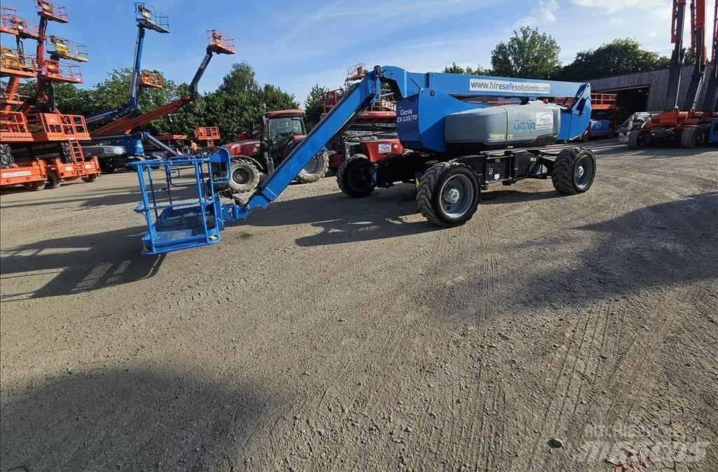 Genie ZX 135/70 Kĺbové plošiny
