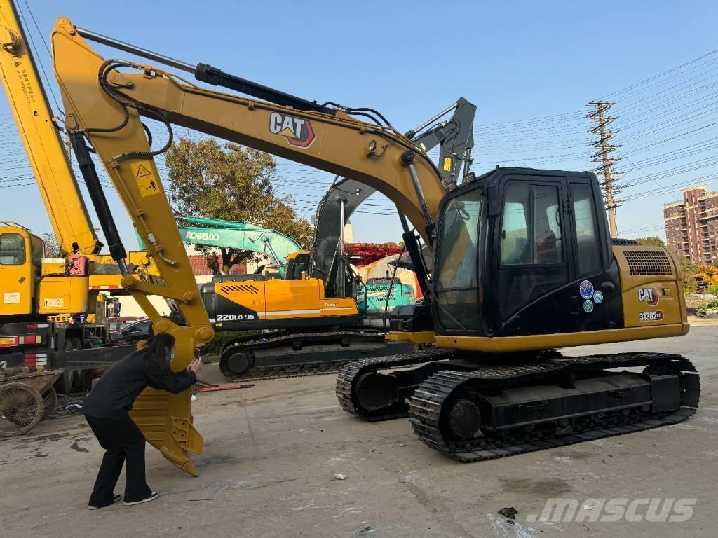 CAT 313 D Pásové rýpadlá
