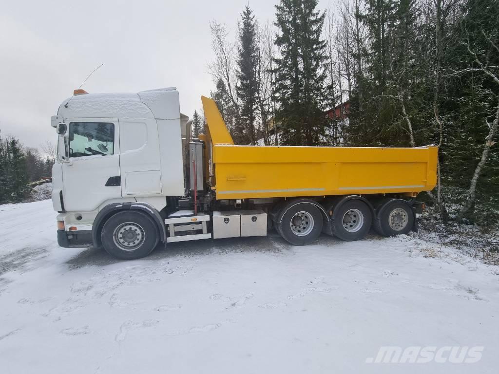 Scania R 560 LB 8X4 Hákový nosič kontajnerov
