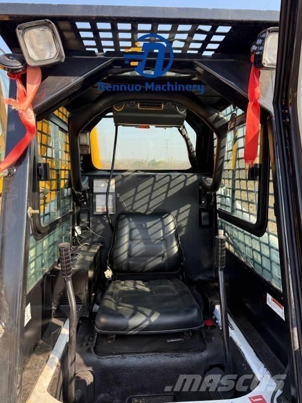 Bobcat S 18 Šmykom riadené nakladače