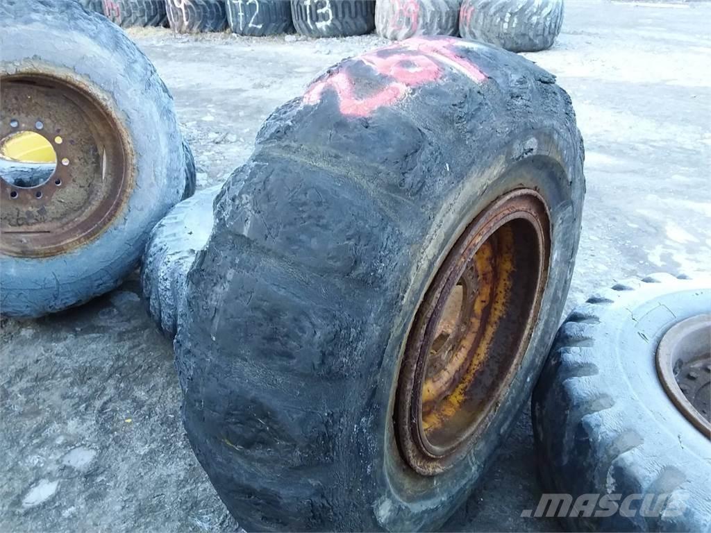 LS 17,5x25 Pneumatiky, kolesá a ráfiky