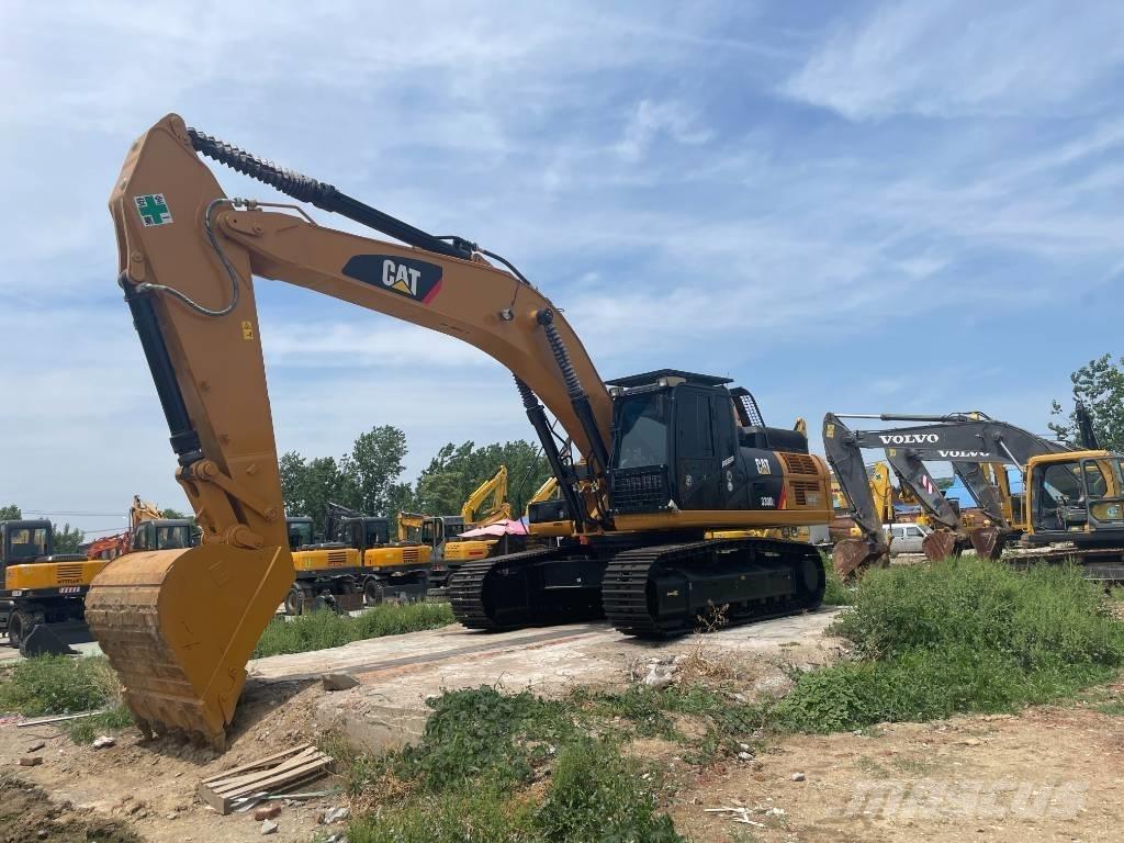 CAT 330D2 Pásové rýpadlá