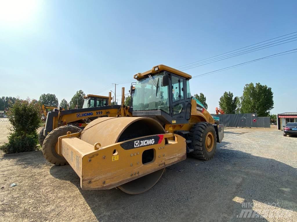 XCMG SX233JE Ťahačové valce