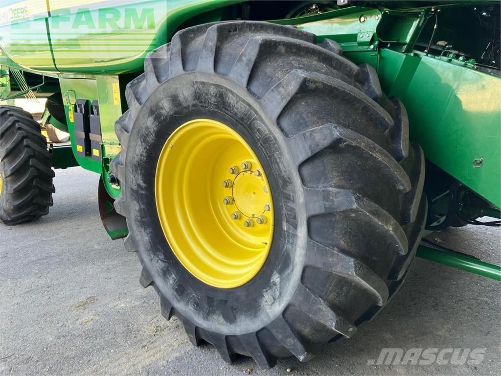 John Deere t560hm Kombinované zberacie stroje