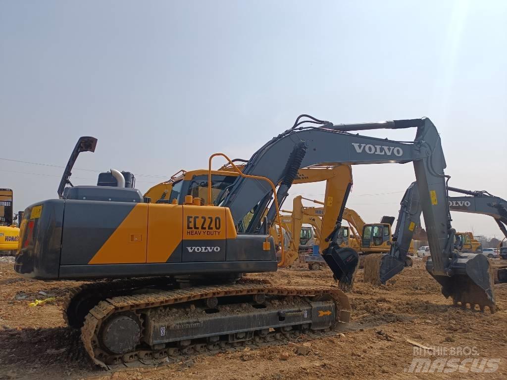 Volvo EC 220 Pásové rýpadlá