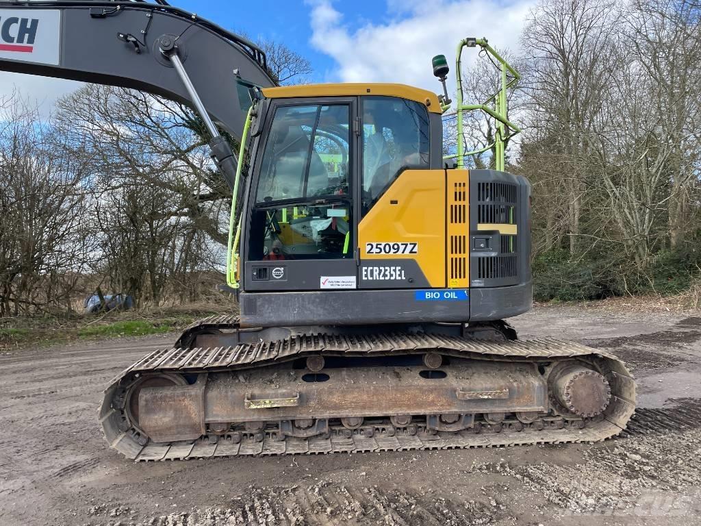 Volvo ECR 235 Pásové rýpadlá