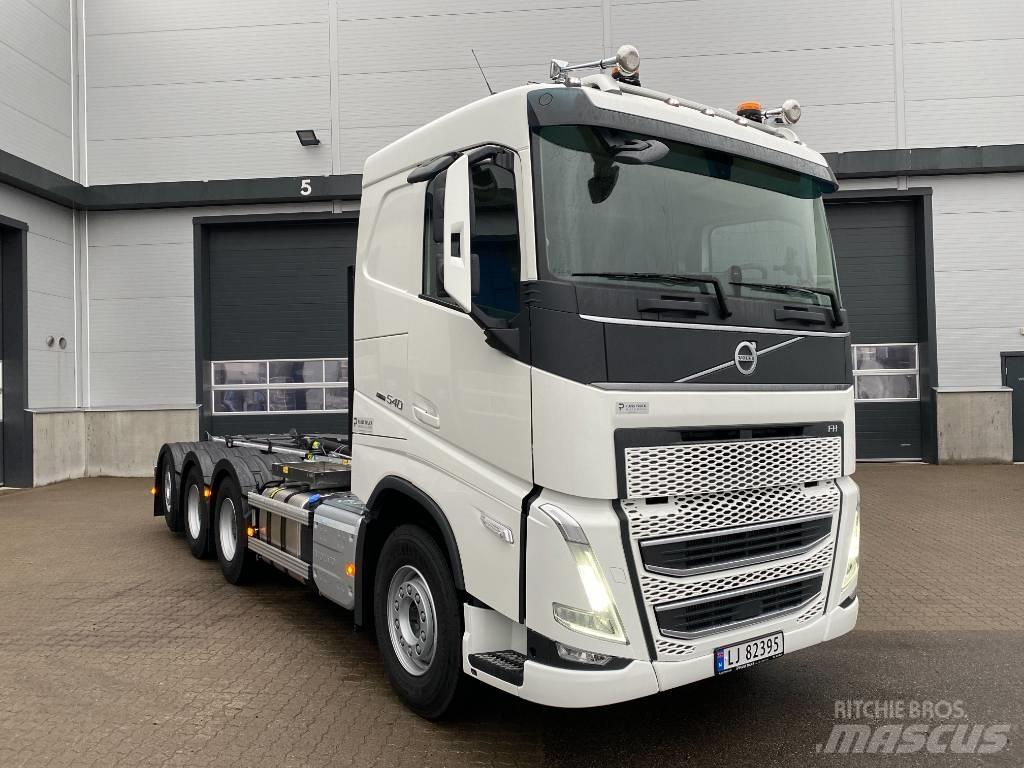 Volvo FH540 Tridem Hákový nosič kontajnerov