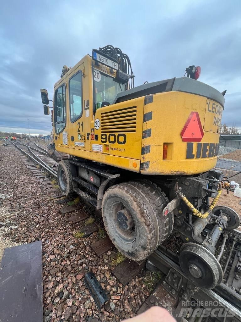 Liebherr A 900 C ZW Špeciálne bagre