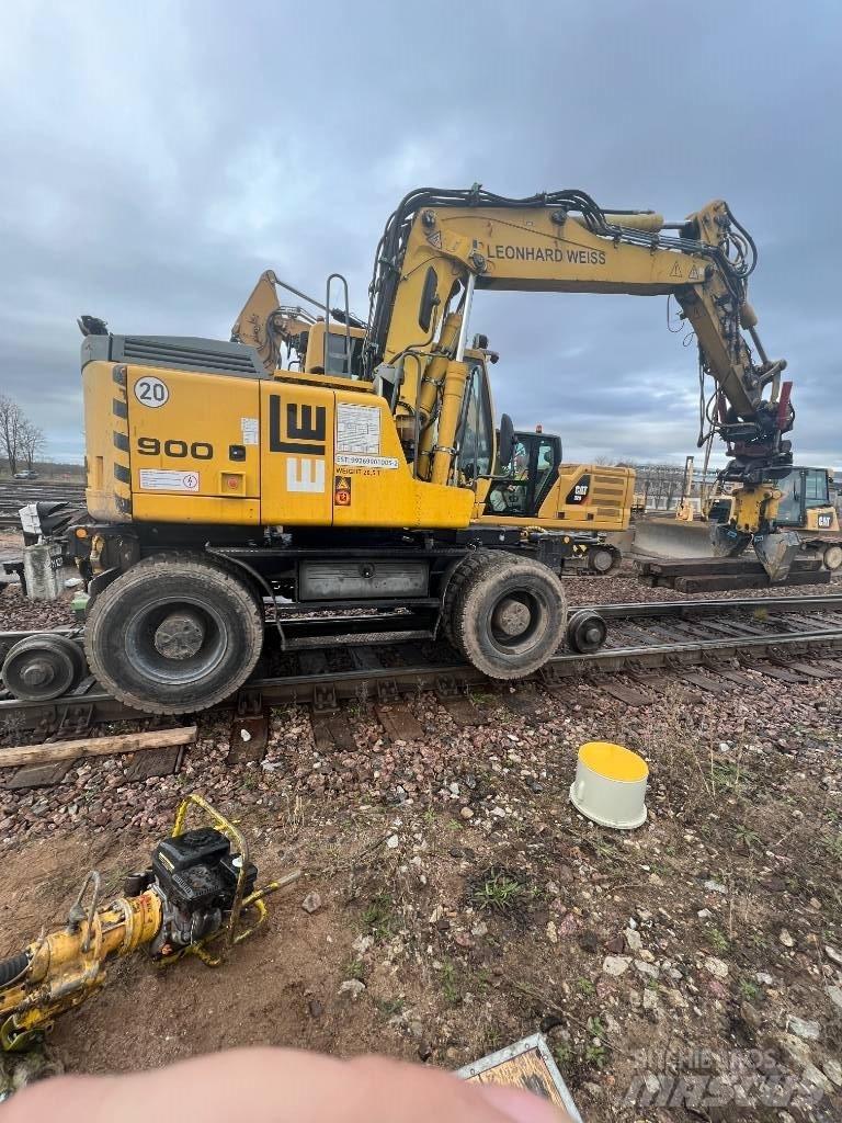 Liebherr A 900 C ZW Špeciálne bagre