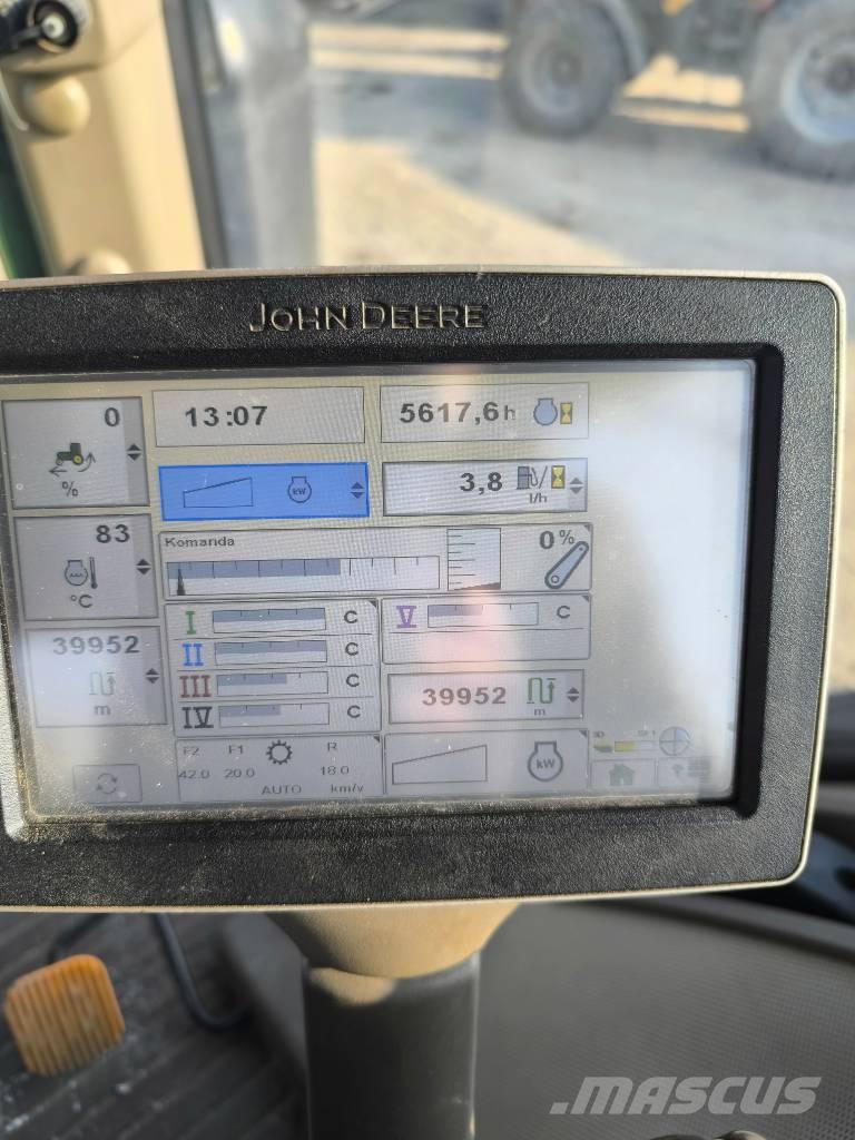 John Deere 8360 RT Traktory