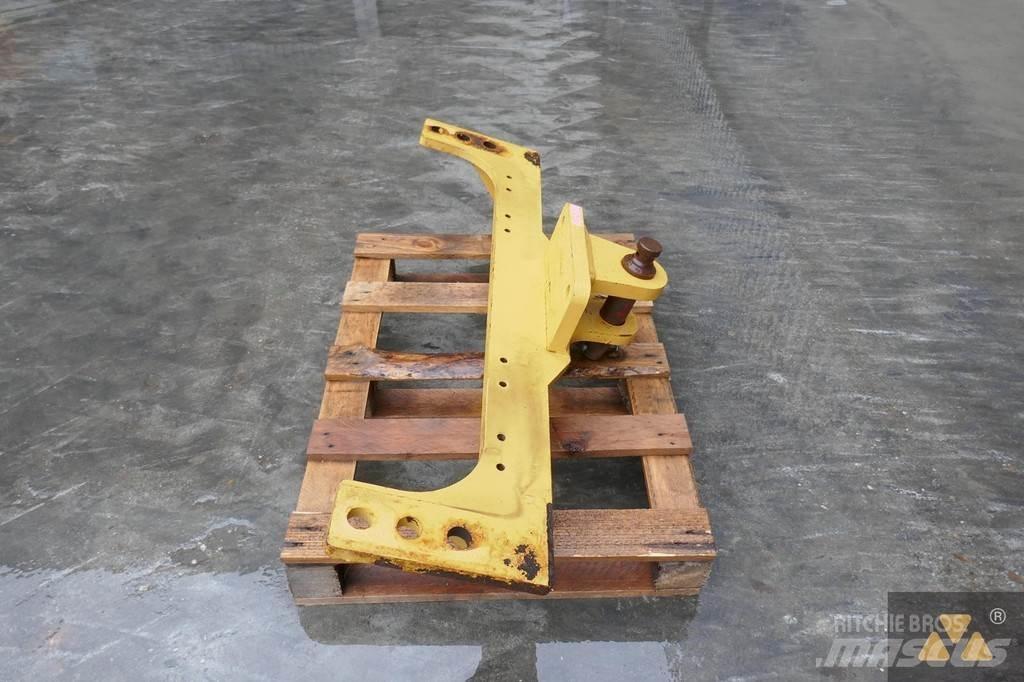 CAT 140M Drawbar Doprava – ostatné