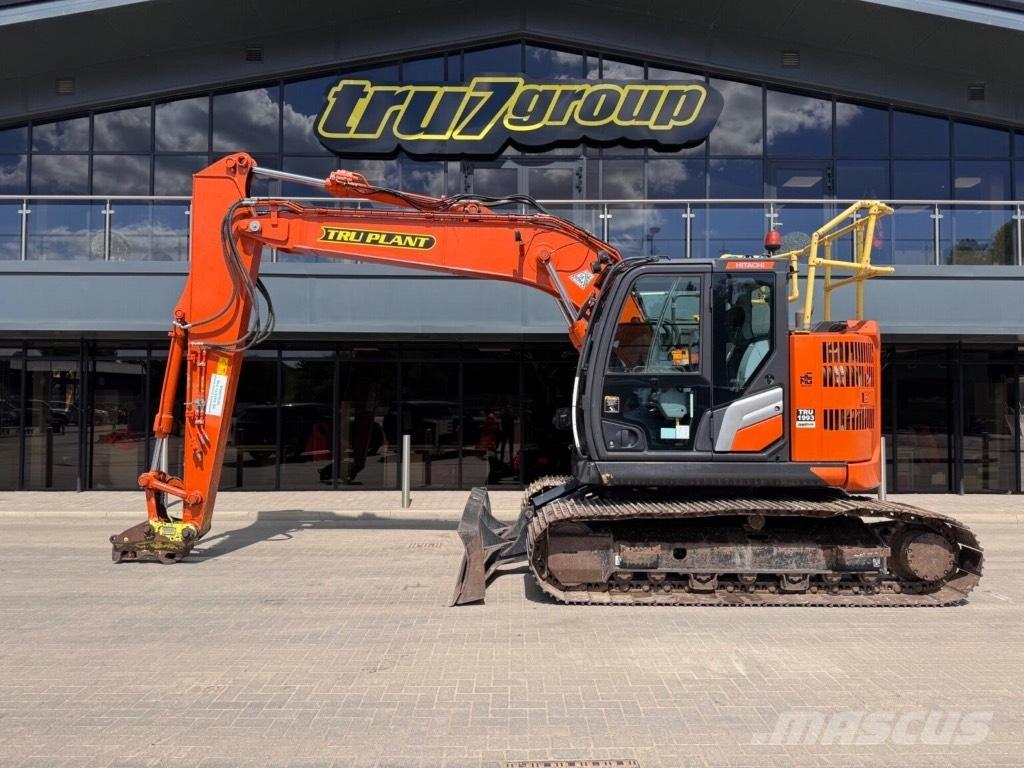 Hitachi ZX135USBL-7 Pásové rýpadlá