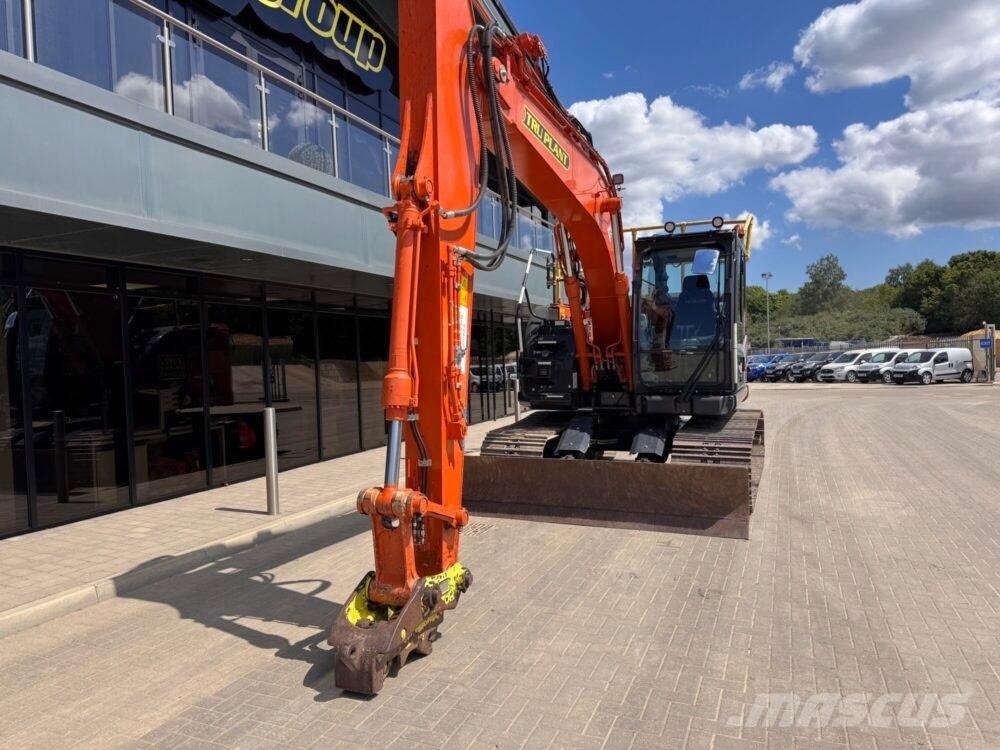Hitachi ZX135USBL-7 Pásové rýpadlá