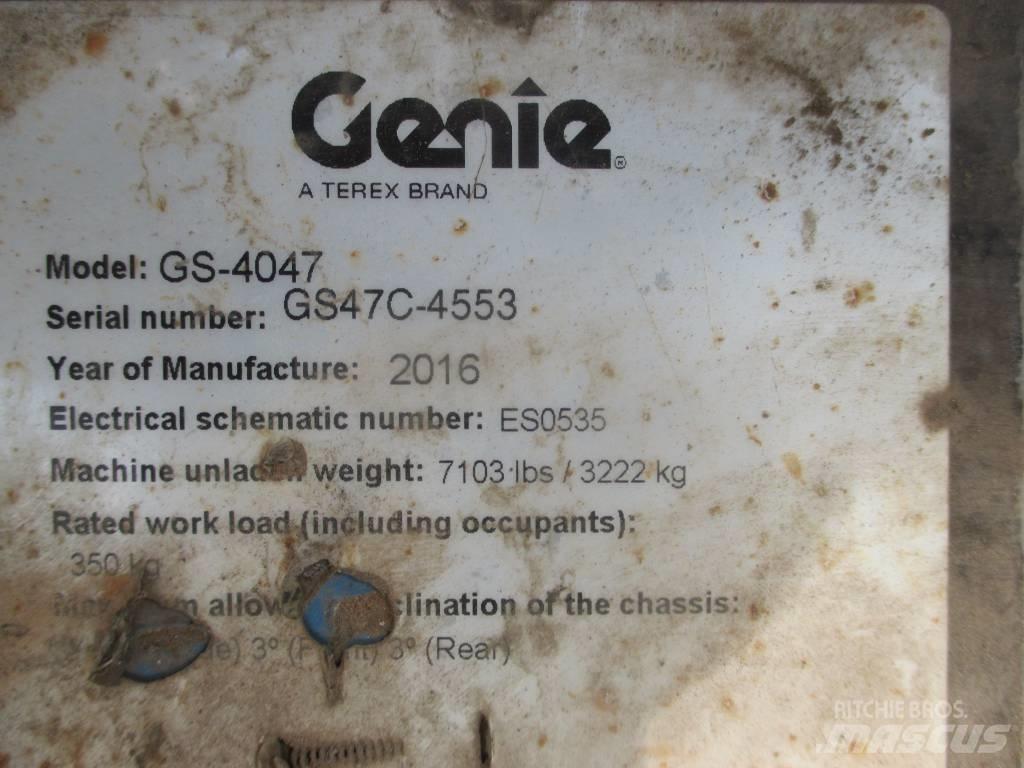Genie GS 4047 Nožnicové zdvíhacie plošiny