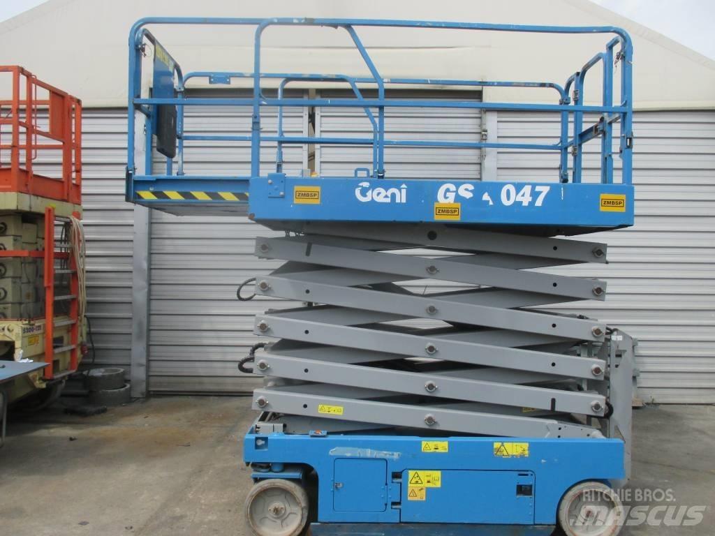 Genie GS 4047 Nožnicové zdvíhacie plošiny