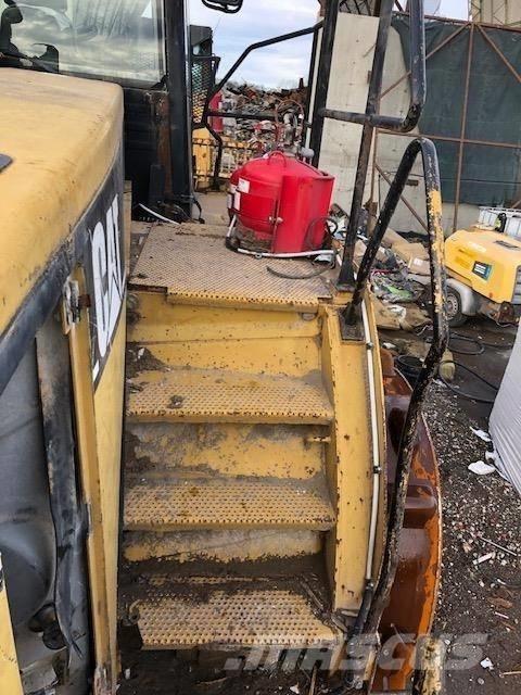 CAT 826 G Pôdne kompaktory