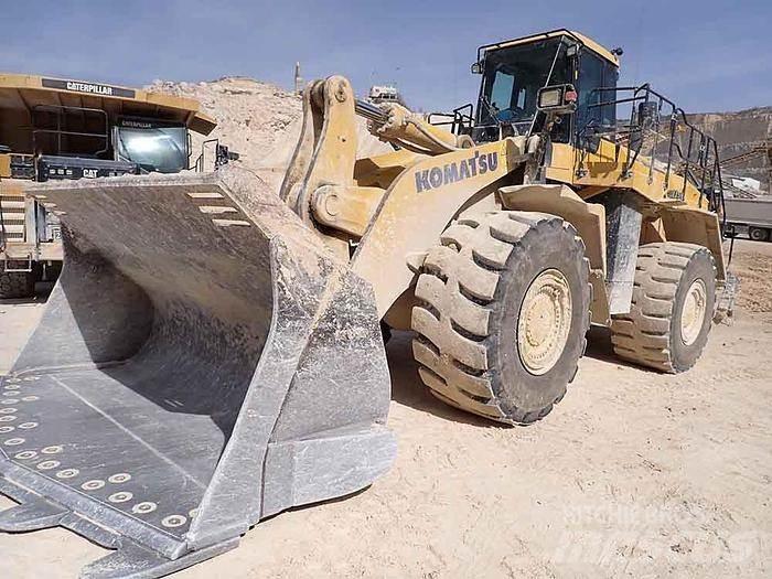 Komatsu WA600-8EO Kolesové nakladače