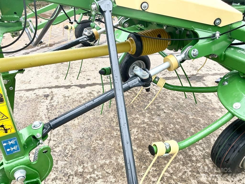 Krone Vendro 560 Obracače a zhrabovače sena