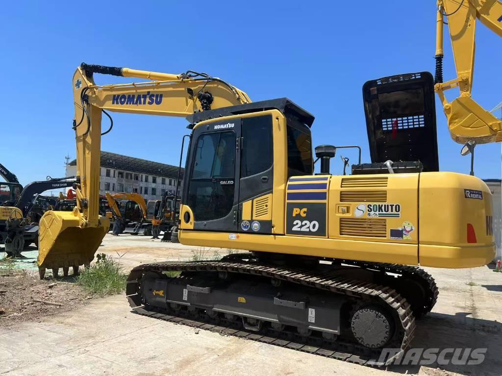 Komatsu PC 220 Pásové rýpadlá
