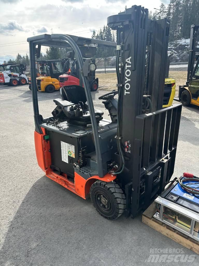 Toyota 8FBEK18T Akumulátorové vozíky